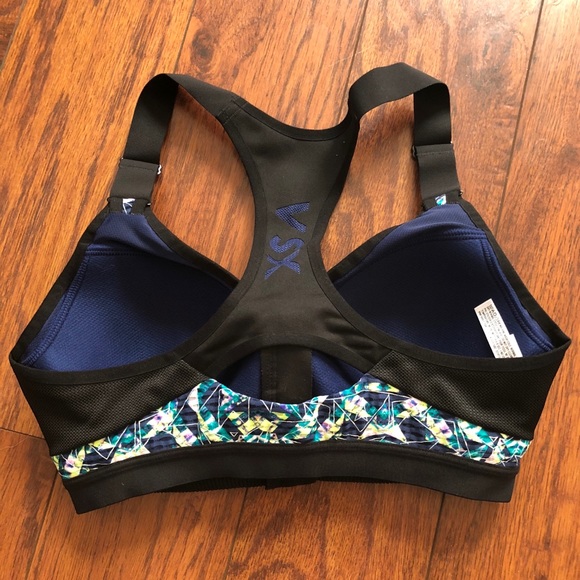 Victoria Secret Sports Bra - Picture 2 of 4
